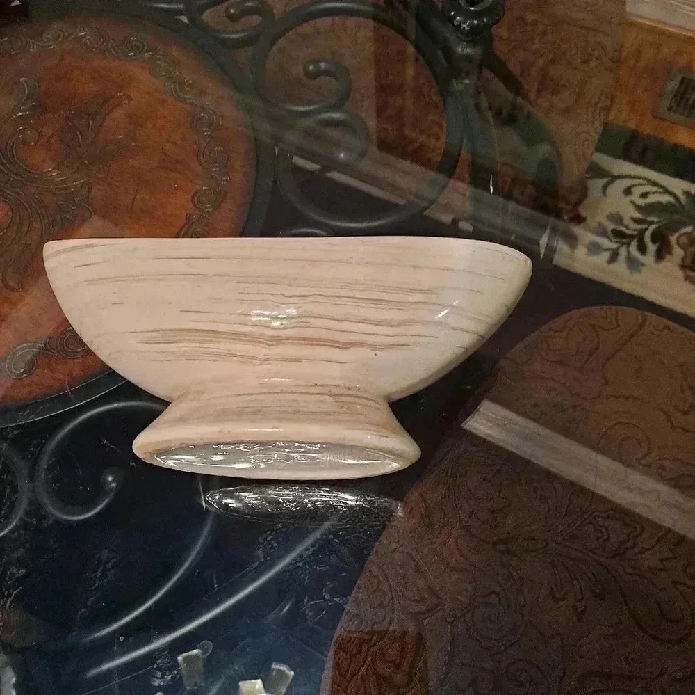McCoy banana boat pottery EUC
